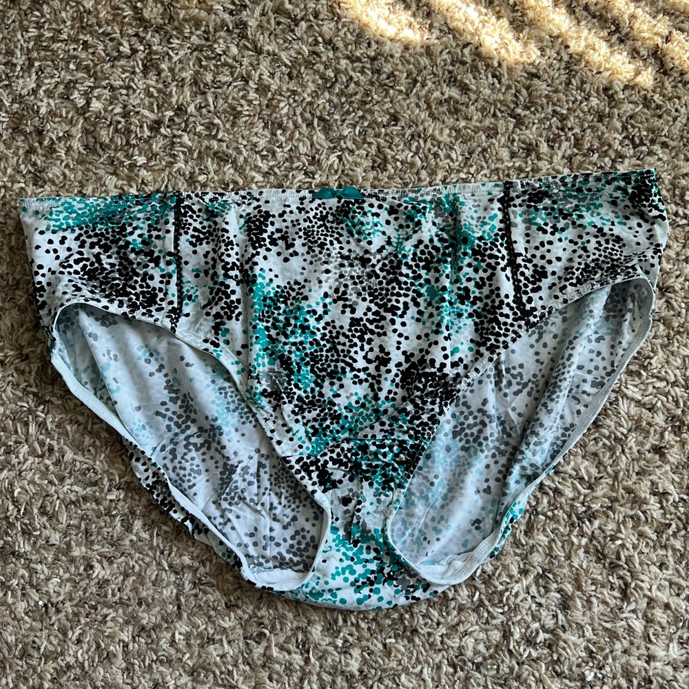 Cacique teal, and black speckled hipster panties